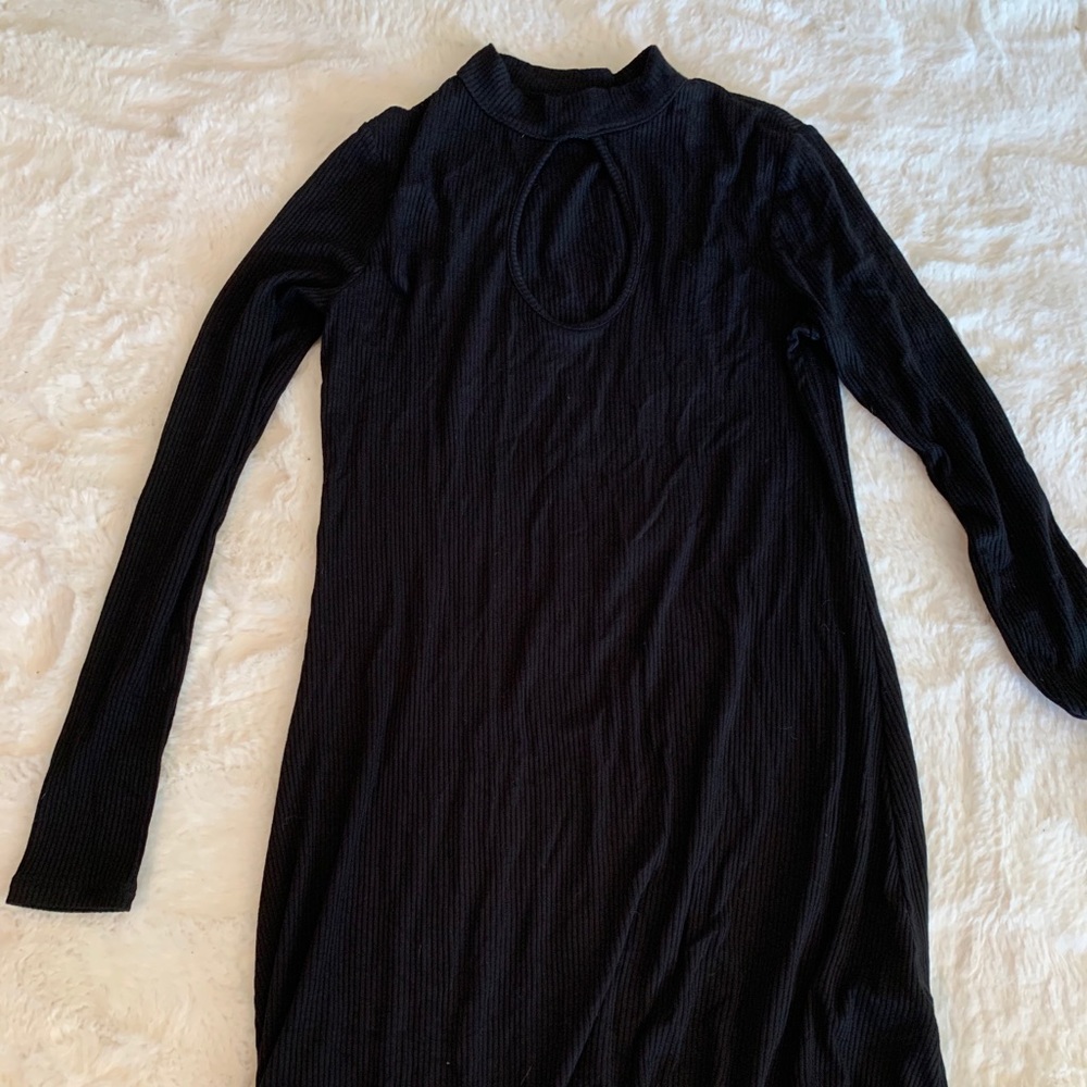 🐨 NWOT black keyhole dress 🐨